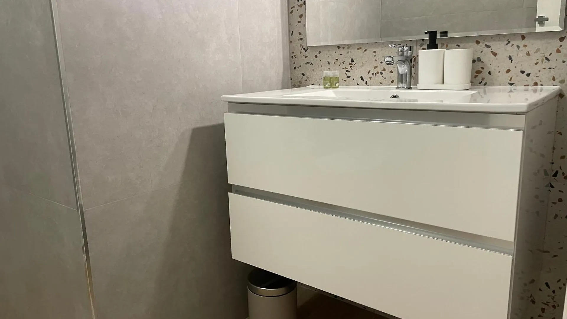 Condottieri'S Hidden Home Rome Apartment